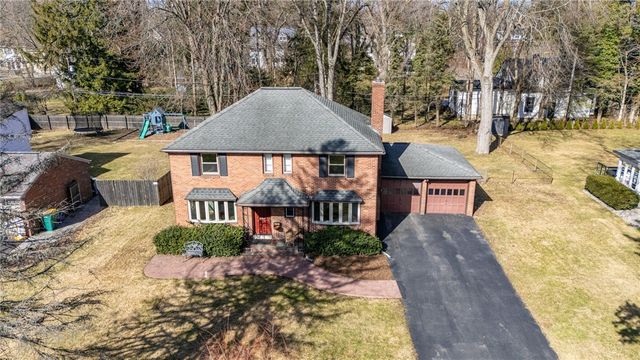 193 Georgian Court Road, Brighton, NY 14610