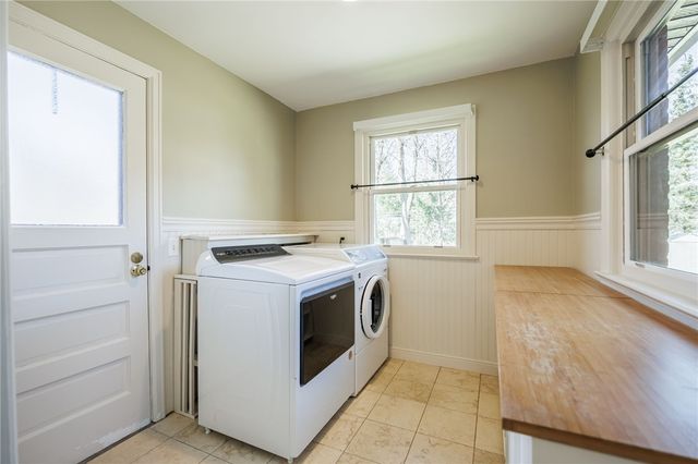 193 Georgian Court Road, Brighton, NY 14610