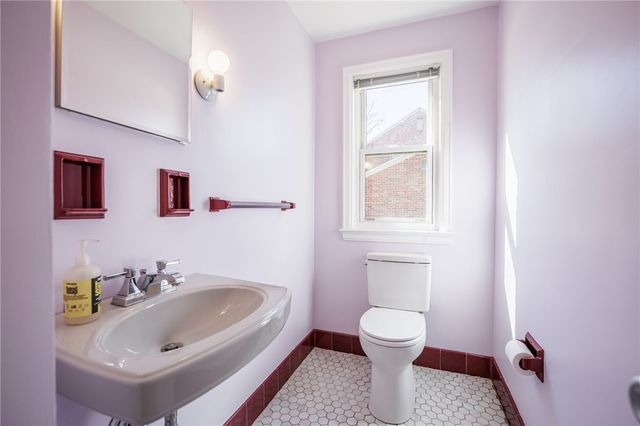 193 Georgian Court Road, Brighton, NY 14610