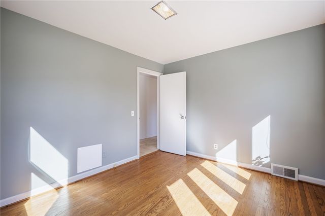 193 Georgian Court Road, Brighton, NY 14610