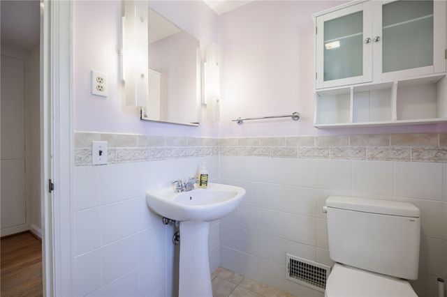 193 Georgian Court Road, Brighton, NY 14610