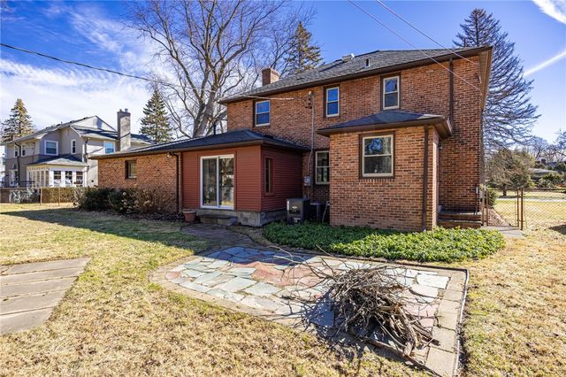 193 Georgian Court Road, Brighton, NY 14610