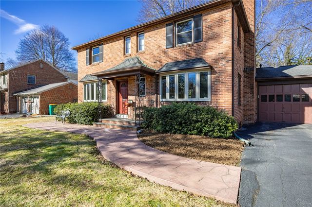 193 Georgian Court Road, Brighton, NY 14610