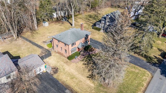 193 Georgian Court Road, Brighton, NY 14610