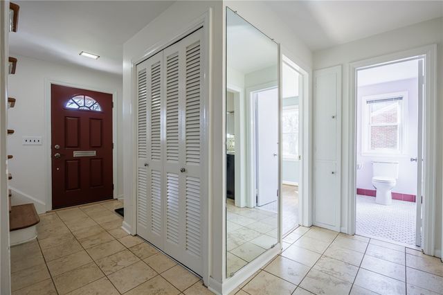 193 Georgian Court Road, Brighton, NY 14610