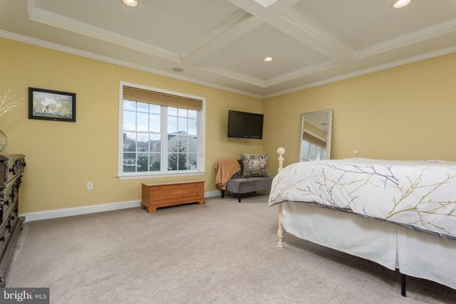 7388 VIEW CREST DR, Harrisburg, PA 17112