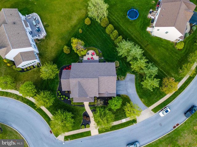 7388 VIEW CREST DR, Harrisburg, PA 17112