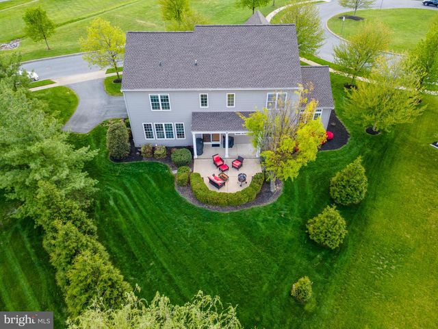 7388 VIEW CREST DR, Harrisburg, PA 17112