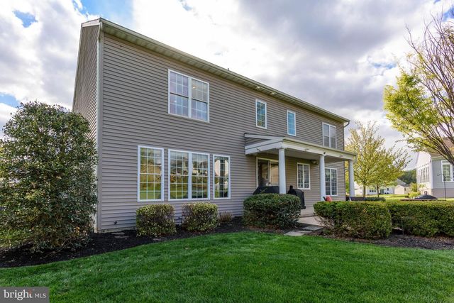 7388 VIEW CREST DR, Harrisburg, PA 17112