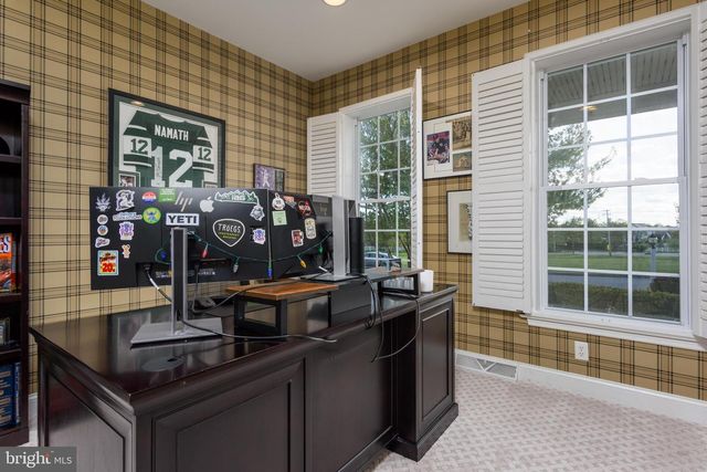 7388 VIEW CREST DR, Harrisburg, PA 17112