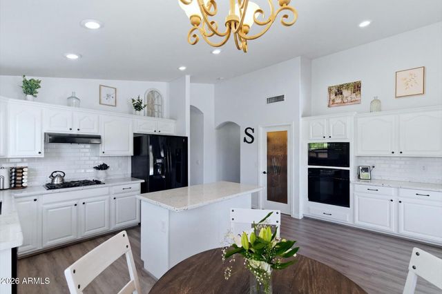 17677 W CORRINE Drive, Surprise, AZ 85388