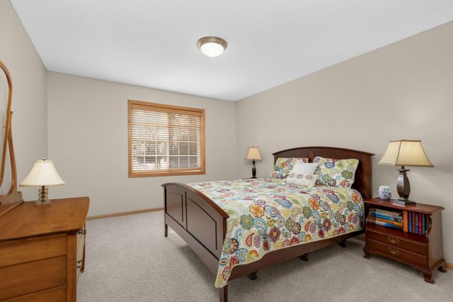 593 Crane Creek Lane, Eagan, MN 55121