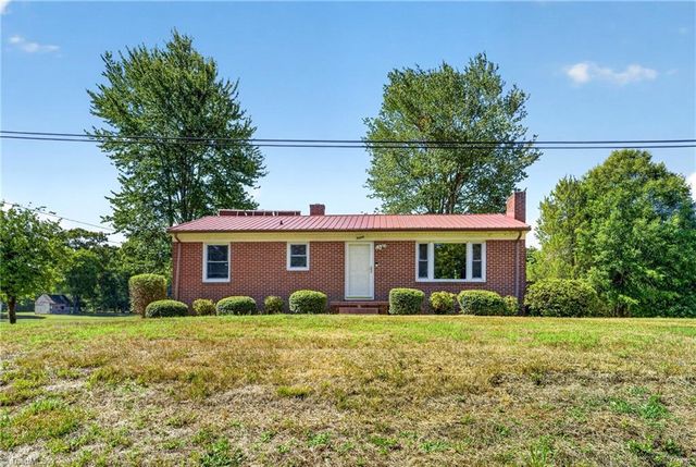 3400 Oak Ridge Road, Summerfield, NC 27358