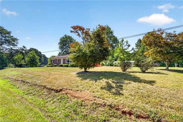 3400 Oak Ridge Road, Summerfield, NC 27358