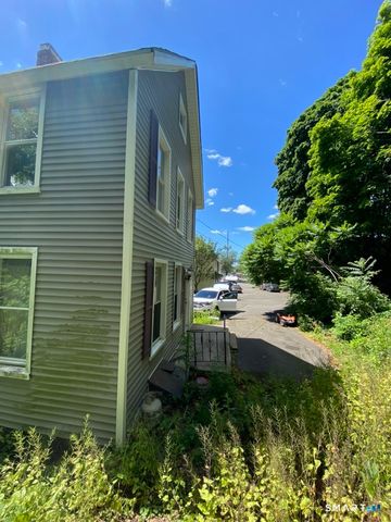 14 Brown Place, New Haven, CT 06512