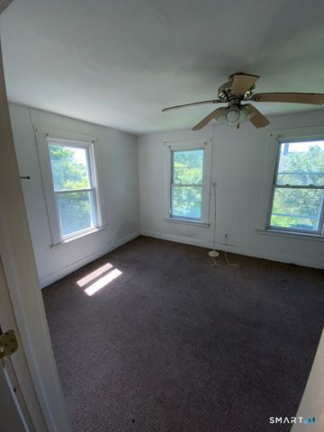 14 Brown Place, New Haven, CT 06512