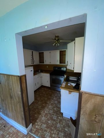 14 Brown Place, New Haven, CT 06512