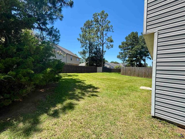 101 Sourwood Lane, Warner Robins, GA 31093