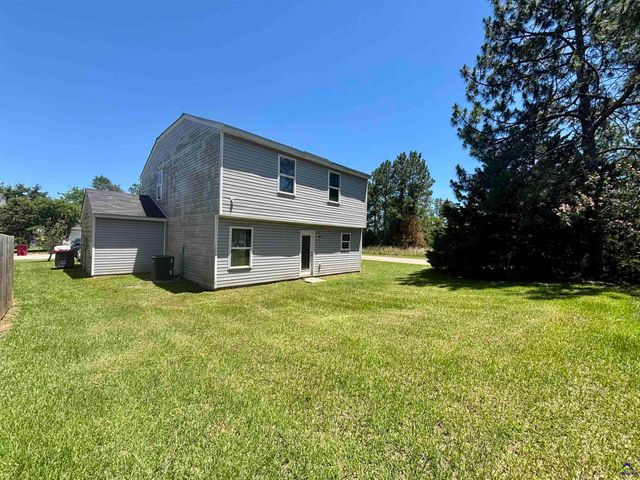 101 Sourwood Lane, Warner Robins, GA 31093