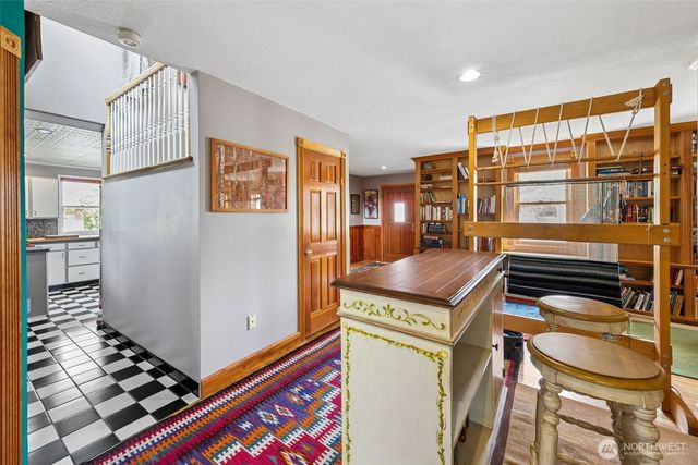311 S Perkins Street, Buckley, WA 98321
