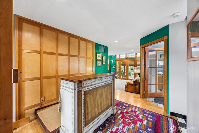 311 S Perkins Street, Buckley, WA 98321
