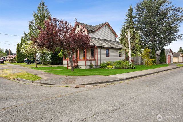 311 S Perkins Street, Buckley, WA 98321