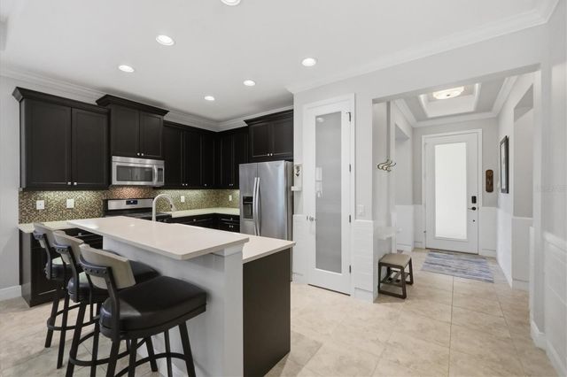 2905 TRUSTEE AVENUE, Sarasota, FL 34243