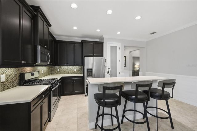 2905 TRUSTEE AVENUE, Sarasota, FL 34243