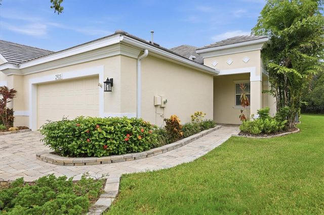 2905 TRUSTEE AVENUE, Sarasota, FL 34243