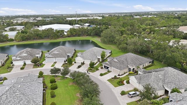 2905 TRUSTEE AVENUE, Sarasota, FL 34243