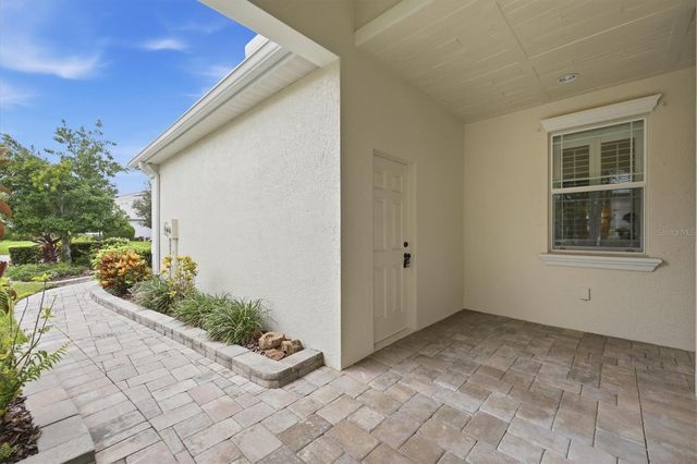 2905 TRUSTEE AVENUE, Sarasota, FL 34243