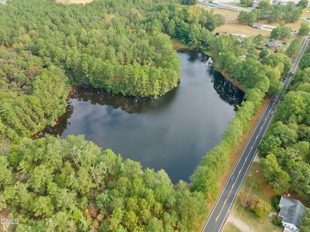 807 Crimson Ridge Trail, Fuquay Varina, NC 27526