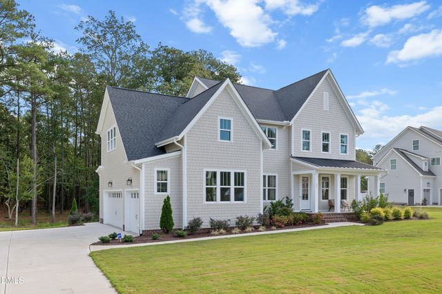 807 Crimson Ridge Trail, Fuquay Varina, NC 27526