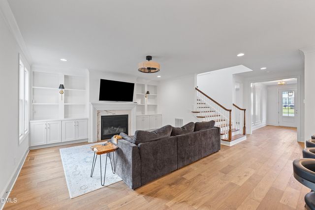 807 Crimson Ridge Trail, Fuquay Varina, NC 27526