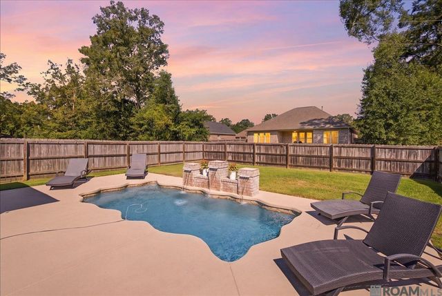 10069 Serene Rd, Denham Springs, LA 70726