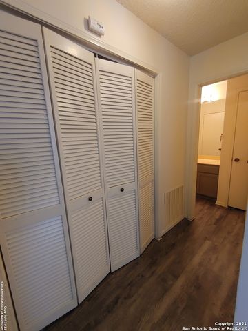 6316 Cambridge Dr Apt 1, San Antonio, TX 78218