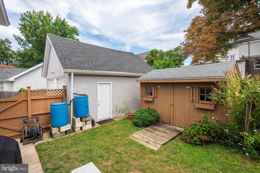 475 HARPER AVE, Drexel Hill, PA 19026