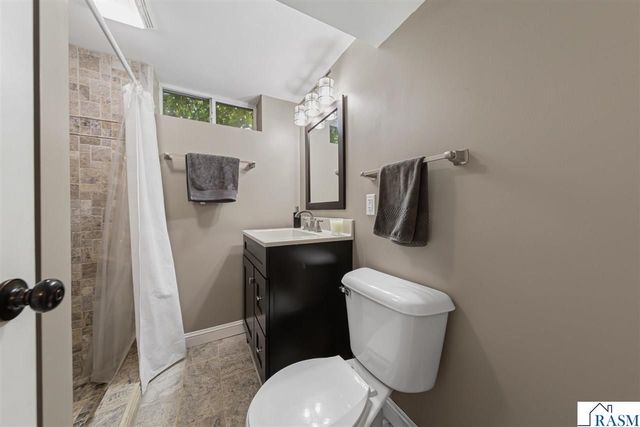 1314 N 5th Street, St. Peter, MN 56082