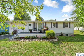 1314 N 5th Street, St. Peter, MN 56082