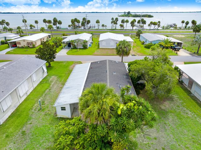 7500 Agawam Road, Sebastian, FL 32976