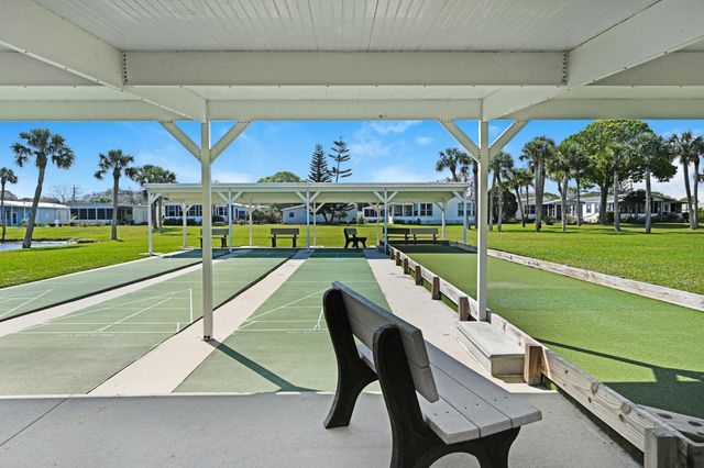 7500 Agawam Road, Sebastian, FL 32976