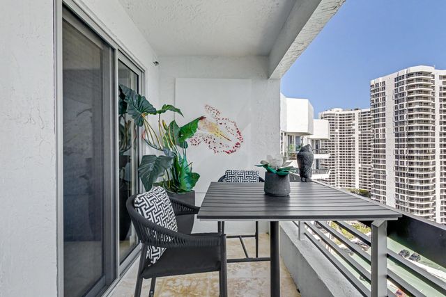 3600 Mystic Pointe Drive 1916, Aventura, FL 33180