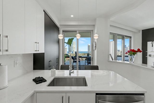 3600 Mystic Pointe Drive 1916, Aventura, FL 33180