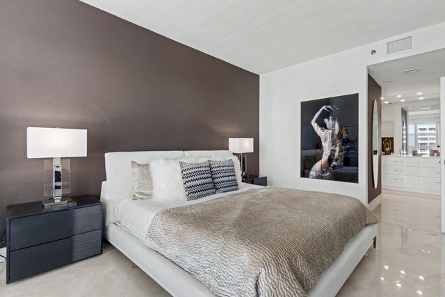 3600 Mystic Pointe Drive 1916, Aventura, FL 33180