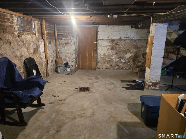 24 Watson Street, New Haven, CT 06511