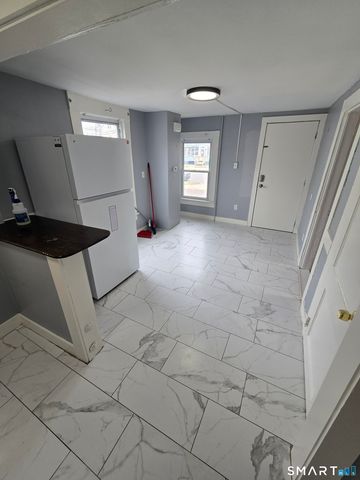 24 Watson Street, New Haven, CT 06511