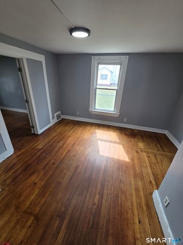 24 Watson Street, New Haven, CT 06511