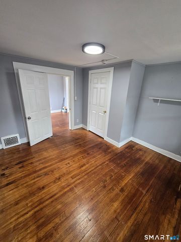 24 Watson Street, New Haven, CT 06511