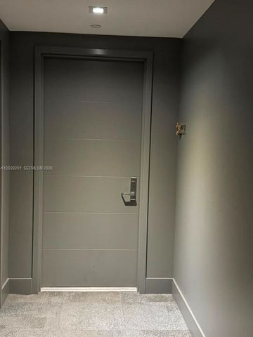 1010 Brickell Ave 1807, Miami, FL 33131