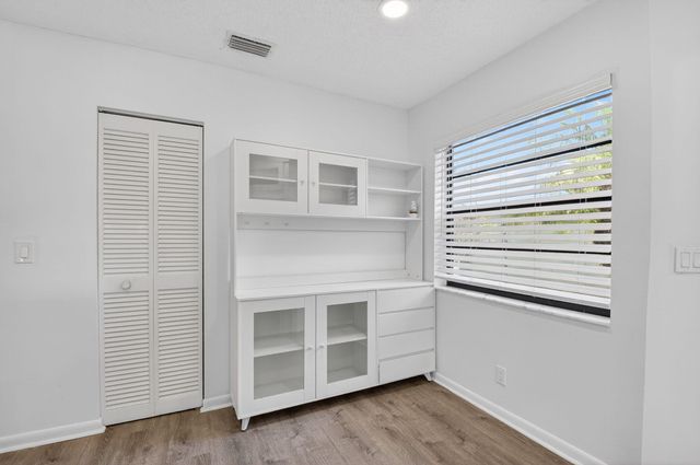 9074 Chatsworth Cascades, Boca Raton, FL 33434